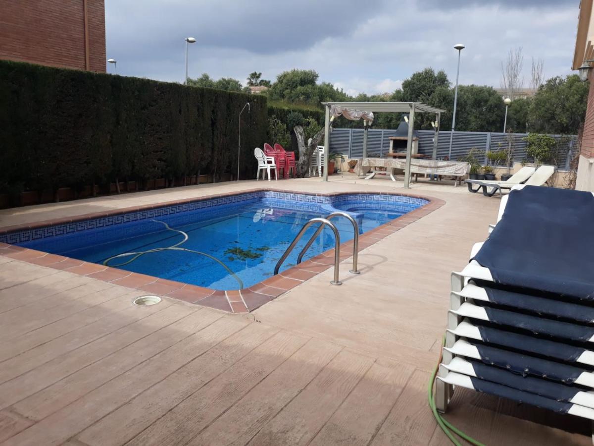 Villa Flor Cambrils Bagian luar foto