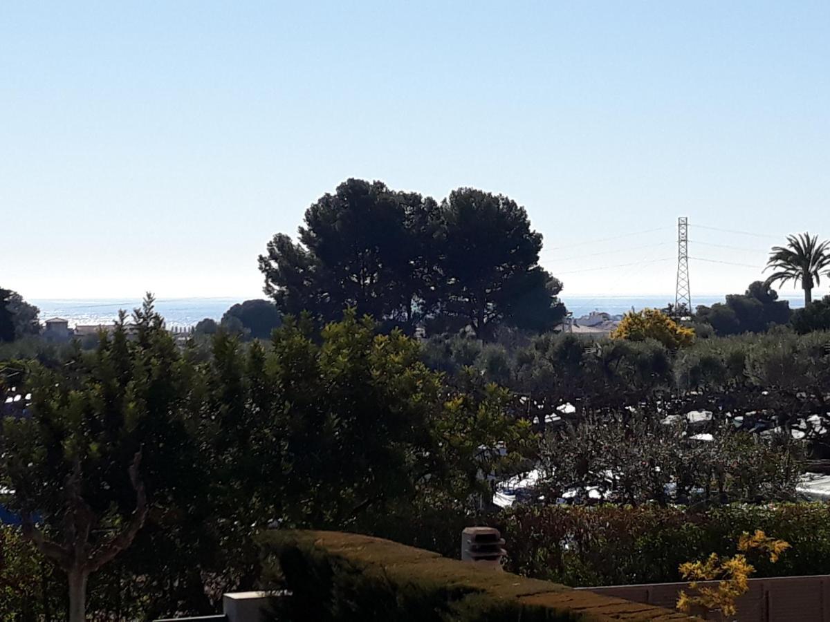 Villa Flor Cambrils Bagian luar foto